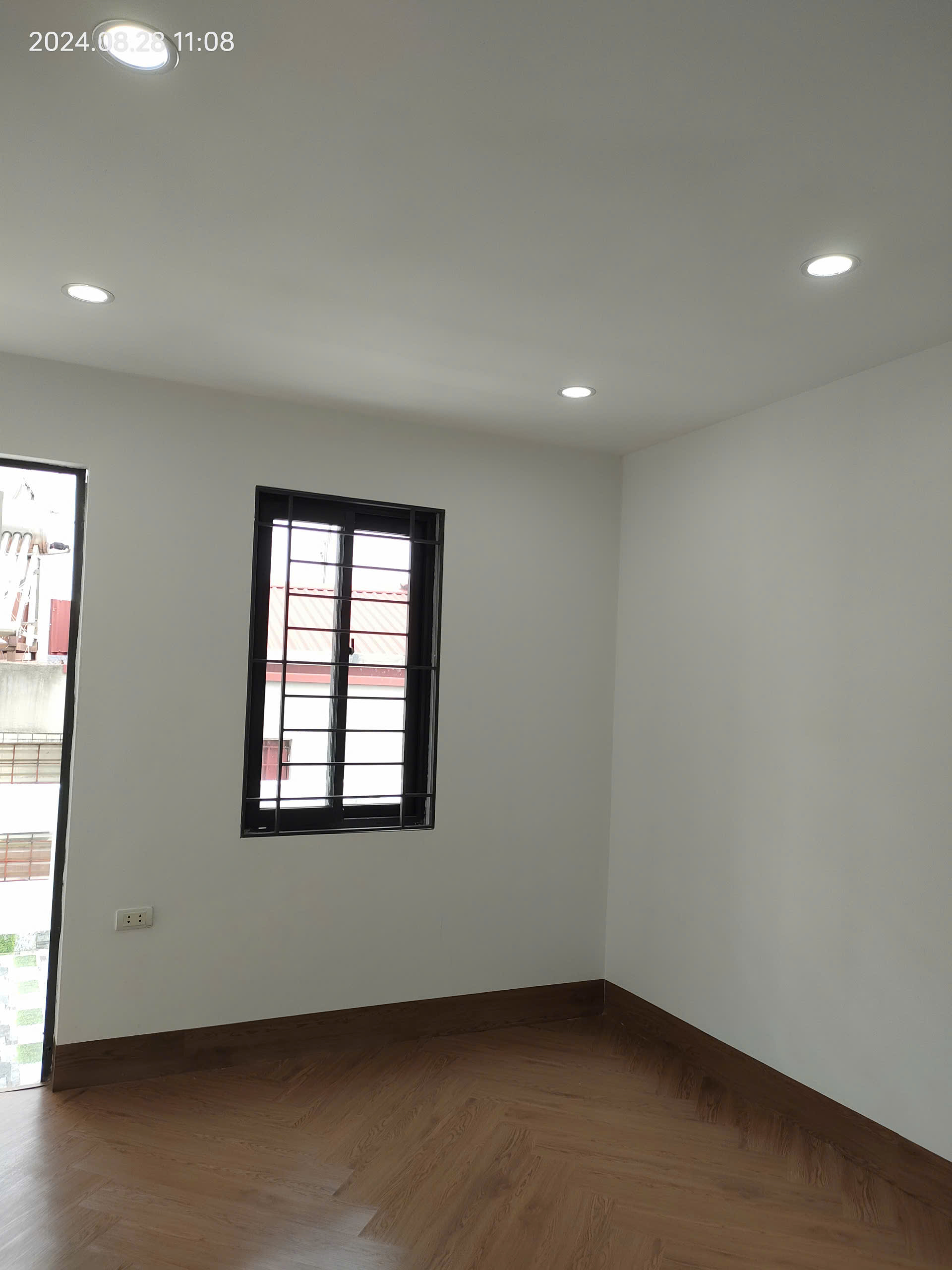 Cần tiền bán gấp Trại Cá 33m, 5 tầng, mặt tiền 3m, 6.38 tỷ Hai Bà Trưng. - Ảnh 1